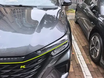 Roewe RX5 2022, 38900 км, за 7446.9 USD