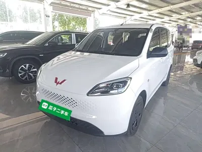 Wuling Hongguang EV 2025, 6100 км, за 8480.79 USD