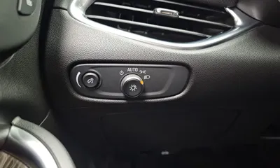 ChevroletGMDaewoo Malibu 2018, 161662 км, за 4358.58 USD - фото 28