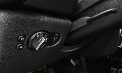 MINI Cooper Convertible 2019, 128272 км, за 9100.97 USD - фото 19