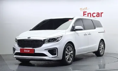 Kia Canival · 2019 год