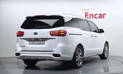 Kia Canival 2019, 173017 км, за 6435.67 USD