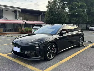 Nio ET5T · 2023 год