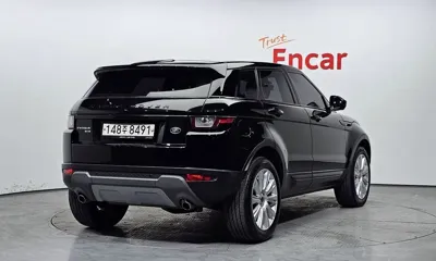 Land Rover Range Rover Evoque 2017, 58887 км, за 8867.57 USD
