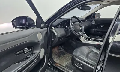 Land Rover Range Rover Evoque 2017, 58887 км, за 8867.57 USD - фото 11