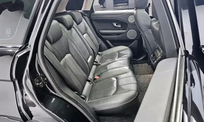 Land Rover Range Rover Evoque 2017, 58887 км, за 8867.57 USD - фото 12