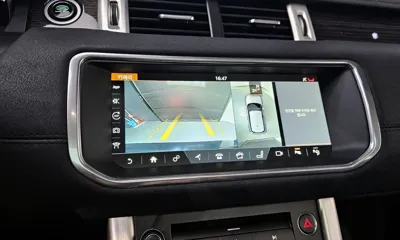 Land Rover Range Rover Evoque 2017, 58887 км, за 8867.57 USD - фото 15