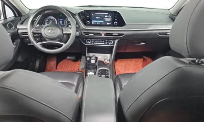 Hyundai Sonata 2020, 51033 км, за 12913.9 USD - фото 7
