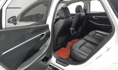 Hyundai Sonata 2020, 51033 км, за 12913.9 USD - фото 12