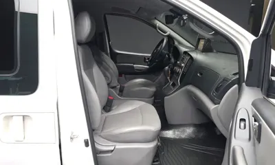 Hyundai Starex 2016, 31729 км, за 7571.35 USD - фото 11