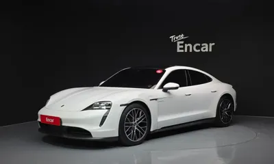 Porsche Taycan · 2023 год