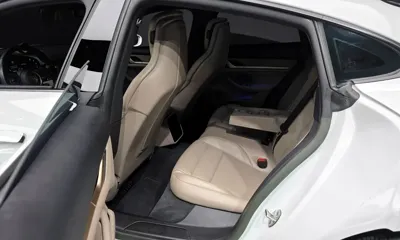 Porsche Taycan 2023, 17225 км, за 72865.76 USD - фото 20
