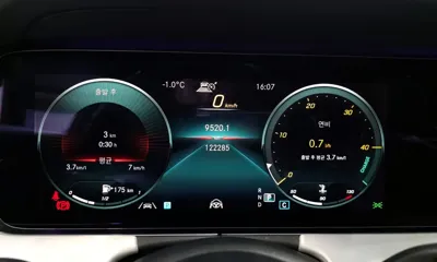 Mercedes-Benz E-Class 2021, 122285 км, за 17112.65 USD - фото 8
