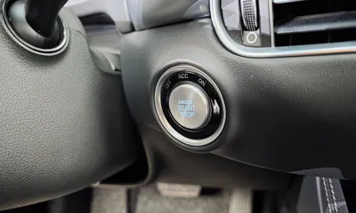 Genesis G90 2019, 126884 км, за 65140.1 USD - фото 41