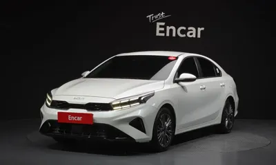 Kia K3 · 2022 год