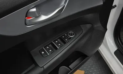 Kia K3 2022, 22786 км, за 16738.87 USD - фото 15