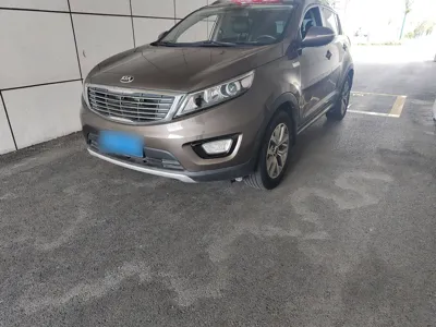 Kia Sportage R · 2015 год
