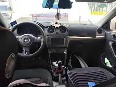 Volkswagen Jetta 2013, 92800 км, за 3044 USD - фото 10