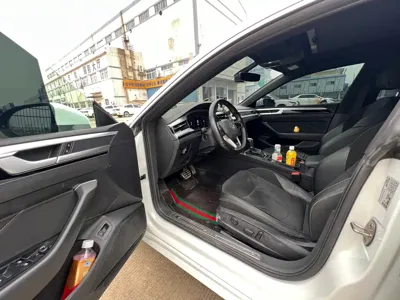 Volkswagen CC 2023, 41000 км, за 17651.64 USD