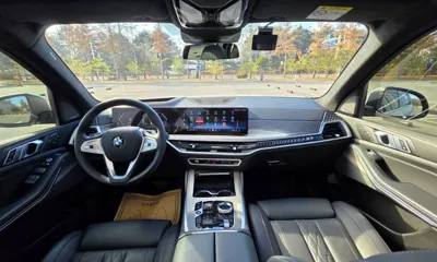 BMW X7 2025, 11336 км, за 73934.58 USD - фото 7