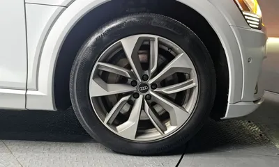 Audi e-tron 2020, 124232 км, за 26759.16 USD