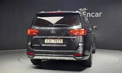 Kia Canival 2019, 68267 км, за 9751.02 USD