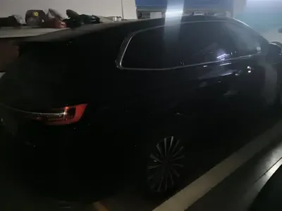 Volkswagen Viloran 2022, 17500 км, за 25637.6 USD