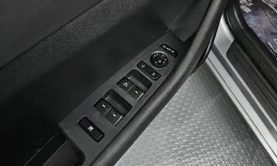 Hyundai Sonata 2015, 106244 км, за 3872.92 USD - фото 13