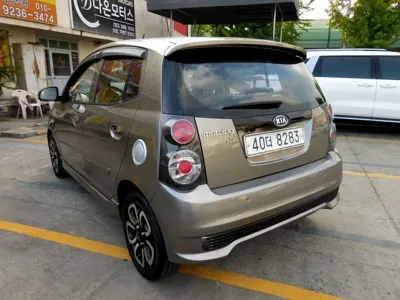 Kia Morning 2011, 104656 км, за 1700.14 USD