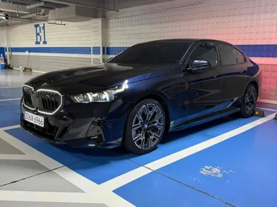 BMW 5-Series 2026, 8500 км, за 53420.22 USD