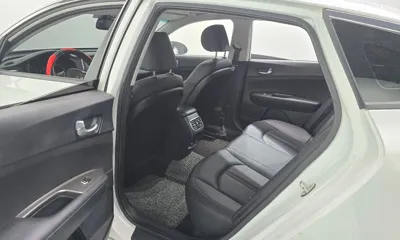 Kia K5 2019, 66687 км, за 7748.91 USD - фото 12