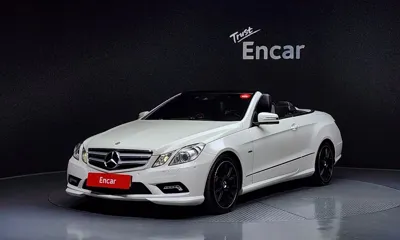 Mercedes-Benz E-Class · 2012 год