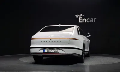 Hyundai Grandeur 2025, 84937 км, за 16195.15 USD