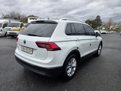 Volkswagen Tiguan 2020, 29600 км, за 13719.31 USD