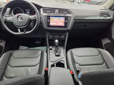 Volkswagen Tiguan 2020, 29600 км, за 13609.42 USD - фото 7