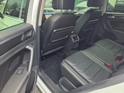 Volkswagen Tiguan 2020, 29600 км, за 13609.42 USD - фото 16