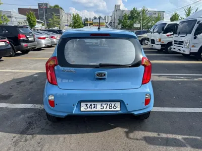 Kia Morning 2012, 206109 км, за 1811.95 USD