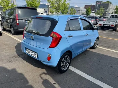 Kia Morning 2012, 206109 км, за 1811.95 USD