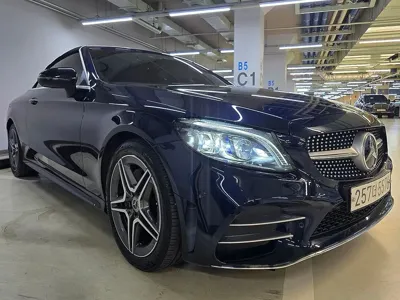 Mercedes-Benz C-Class · 2020 год