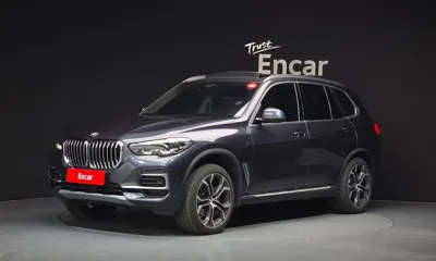 BMW X5 · 2022 год