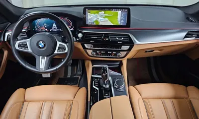 BMW 5-Series 2023, 10287 км, за 32690.04 USD - фото 7