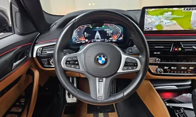 BMW 5-Series 2023, 10287 км, за 32690.04 USD - фото 13