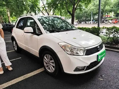 Suzuki SX4 2014, 100399 км, за 2180.67 USD