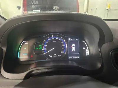 Hyundai Ioniq 2017, 116747 км, за 7085.74 USD - фото 9