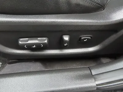 Kia K5 2011, 81885 км, за 3105.38 USD - фото 12