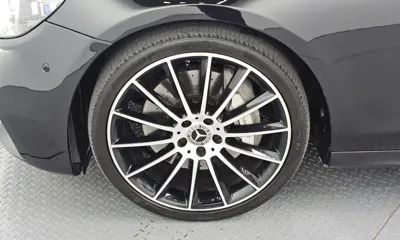 Mercedes-Benz E-Class 2023, 96693 км, за 22443.42 USD
