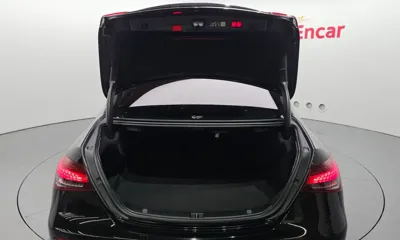Mercedes-Benz E-Class 2023, 96693 км, за 22443.42 USD - фото 20