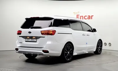 Kia Canival 2019, 92856 км, за 9888.12 USD