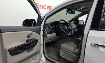 Kia Canival 2019, 92856 км, за 9836.29 USD - фото 10