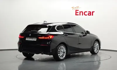 BMW 1-Series 2020, 69384 км, за 12618.92 USD